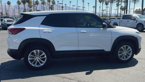 Summit White 2024 Chevrolet Trailblazer LS