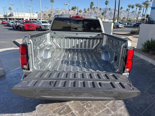 2025 Chevrolet Colorado WT