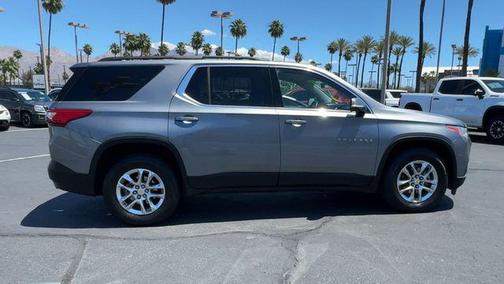 Satin Steel Metallic 2019 Chevrolet Traverse LT Cloth