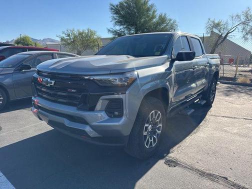 Sterling Gray Metallic 2023 Chevrolet Colorado Z71
