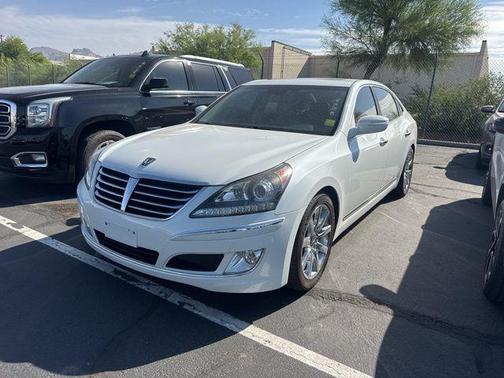 White Satin Pearl 2012 Hyundai Equus Signature