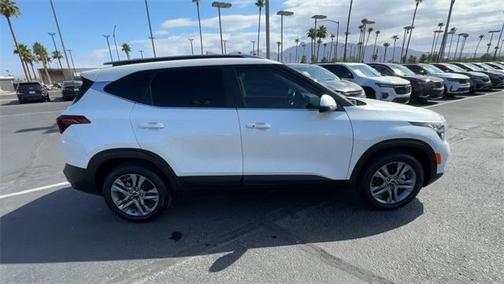 2022 Kia Seltos S