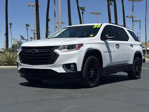 Summit White 2020 Chevrolet Traverse Premier