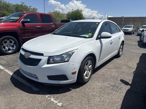 Summit White 2014 Chevrolet Cruze 1LT
