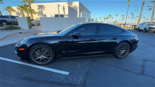 2018 Porsche Panamera 4S