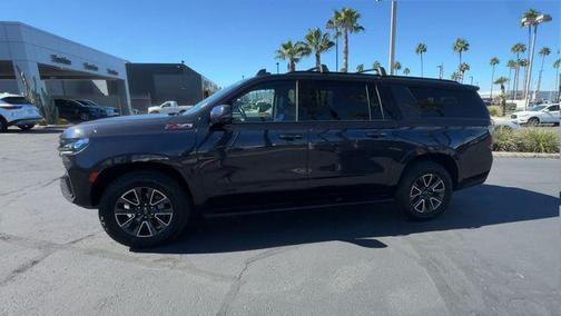 2022 Chevrolet Suburban 4WD Z71