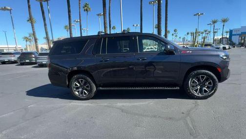 2022 Chevrolet Suburban 4WD Z71