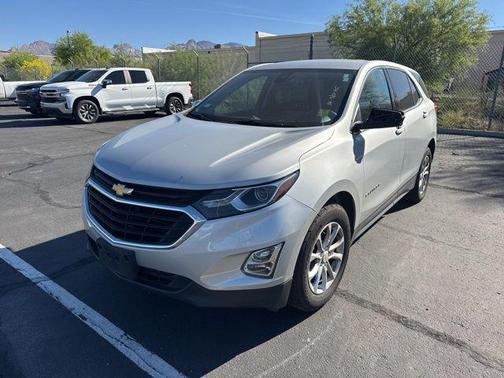 Silver Ice Metallic 2020 Chevrolet Equinox 1LT