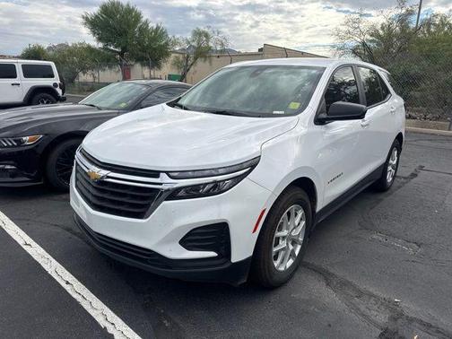 Summit White 2023 Chevrolet Equinox LS