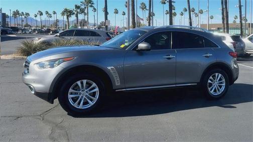 2015 INFINITI QX70 Base