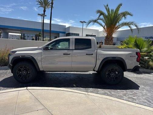 White Sands 2026 Chevrolet Colorado Trail Boss