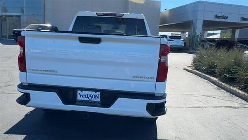 2022 Chevrolet Silverado 1500 Custom