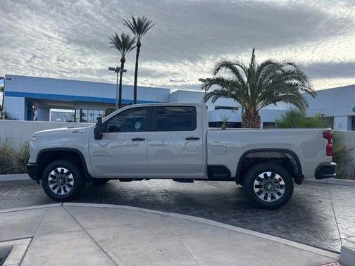 2026 Chevrolet Silverado 2500 Custom