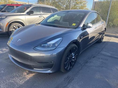2023 Tesla Model 3 Performance