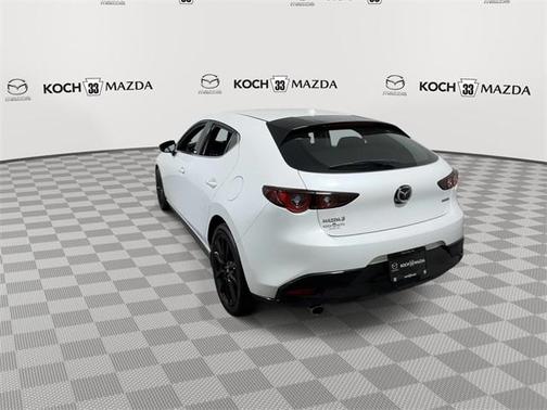 2022 Mazda Mazda3 FWD w/Premium Package