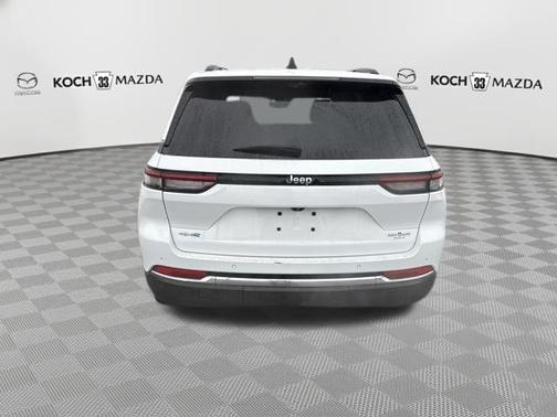 2022 Jeep Grand Cherokee 4xe Base