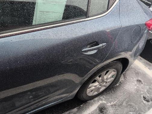 2016 Mazda Mazda3 i Touring