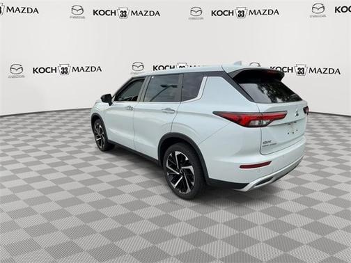 2022 Mitsubishi Outlander SE Launch Edition