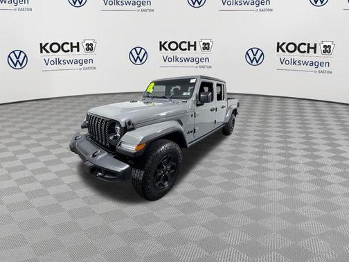 2021 Jeep Gladiator Sport