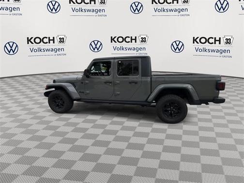 2021 Jeep Gladiator Sport