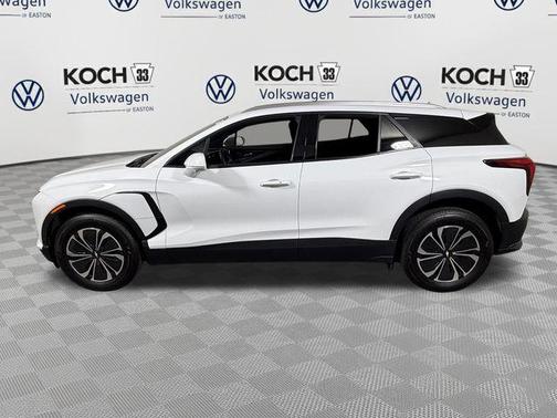 Summit White 2025 Chevrolet Blazer EV LT