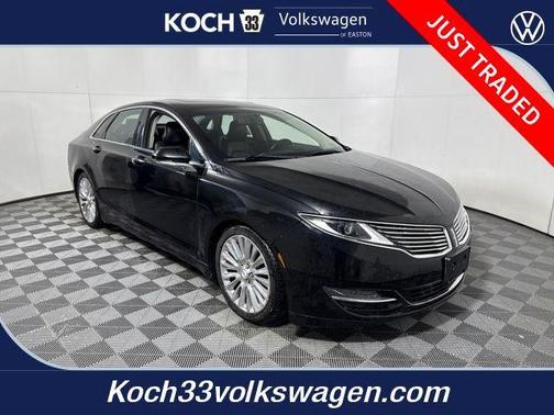 2016 Lincoln MKZ Base