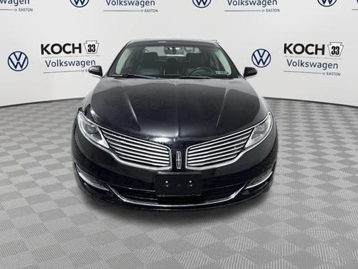 2016 Lincoln MKZ Base