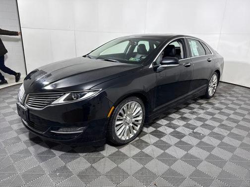 2016 Lincoln MKZ Base