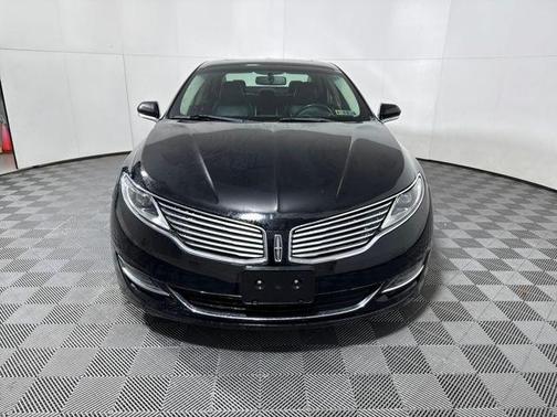 2016 Lincoln MKZ Base