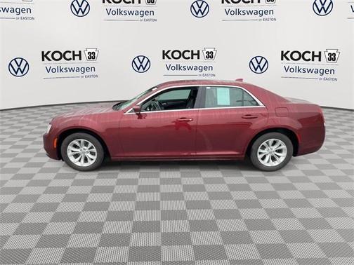 2016 Chrysler 300 Limited