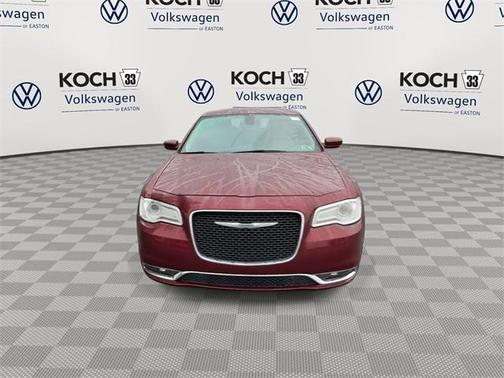 2016 Chrysler 300 Limited