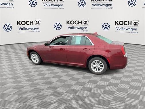 2016 Chrysler 300 Limited