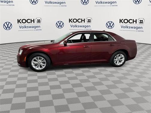 2016 Chrysler 300 Limited