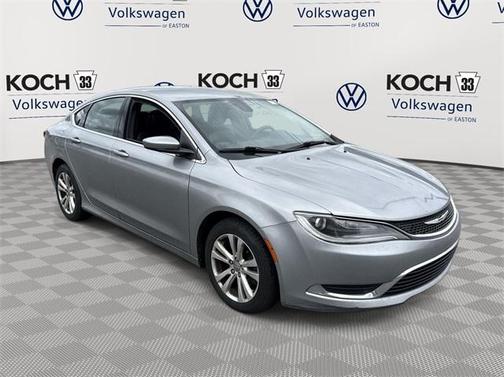 2017 Chrysler 200 Limited