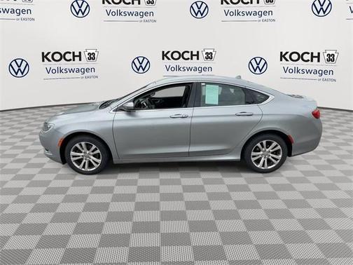2017 Chrysler 200 Limited