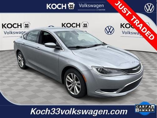 2017 Chrysler 200 Limited