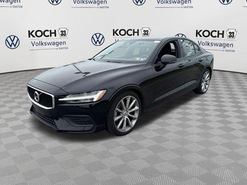Blackstone 2020 Volvo S60 T5 Momentum