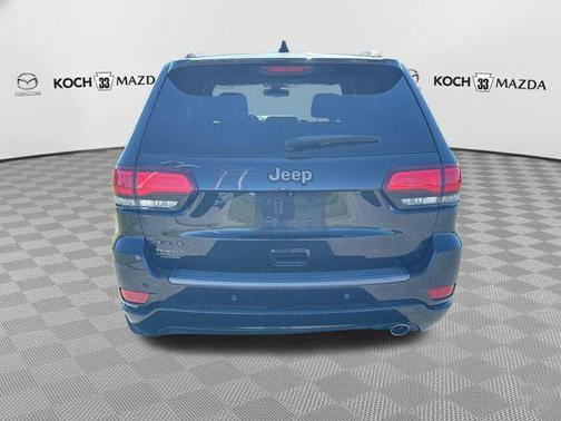 Brilliant Black Crystal Pearlcoat 2016 Jeep Grand Cherokee Limited