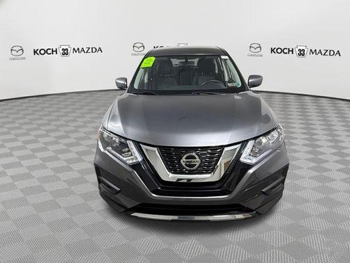 Gun Metallic 2018 Nissan Rogue S