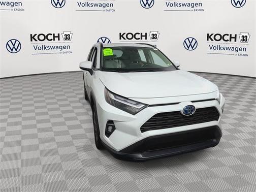 2023 Toyota RAV4 Hybrid XLE Premium