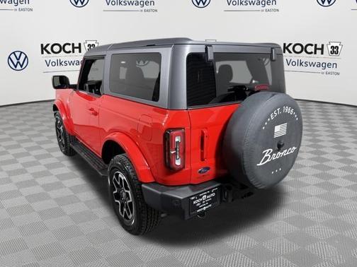 Race Red 2023 Ford Bronco Outer Banks
