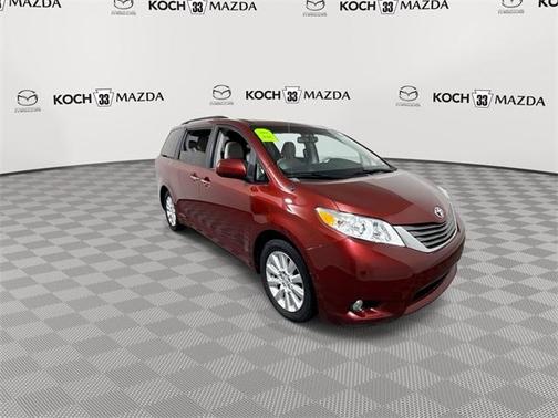 2013 Toyota Sienna XLE