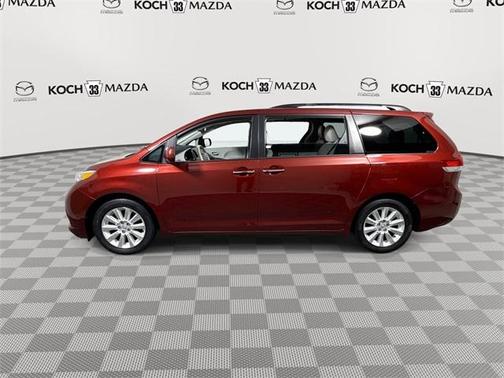 2013 Toyota Sienna XLE