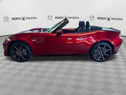 Soul Red Crystal Metallic 2026 Mazda MX-5 Miata Grand Touring