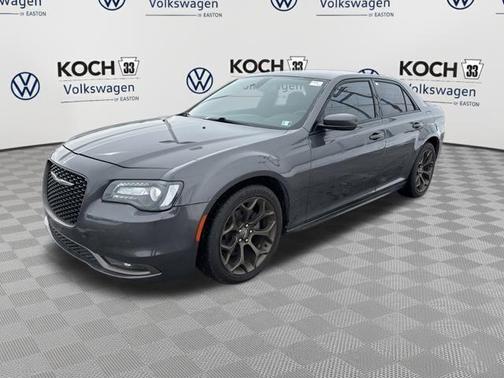 2018 Chrysler 300 S