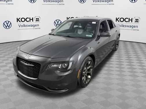 2018 Chrysler 300 S