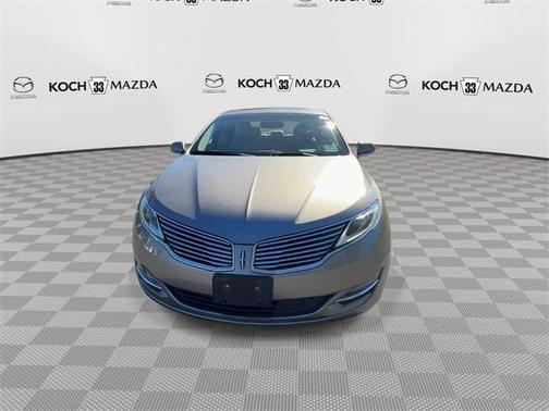 2016 Lincoln MKZ Base