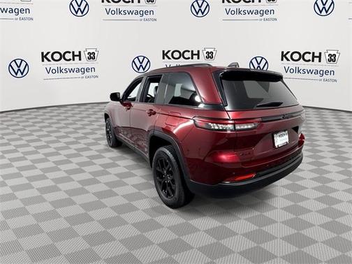 2024 Jeep Grand Cherokee Laredo