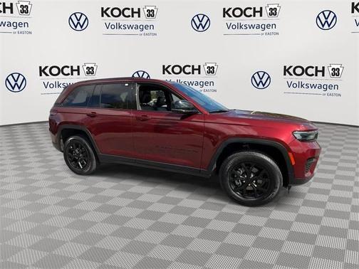 2024 Jeep Grand Cherokee Laredo