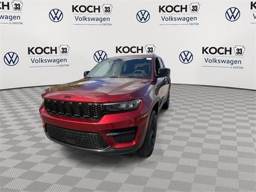 2024 Jeep Grand Cherokee Laredo